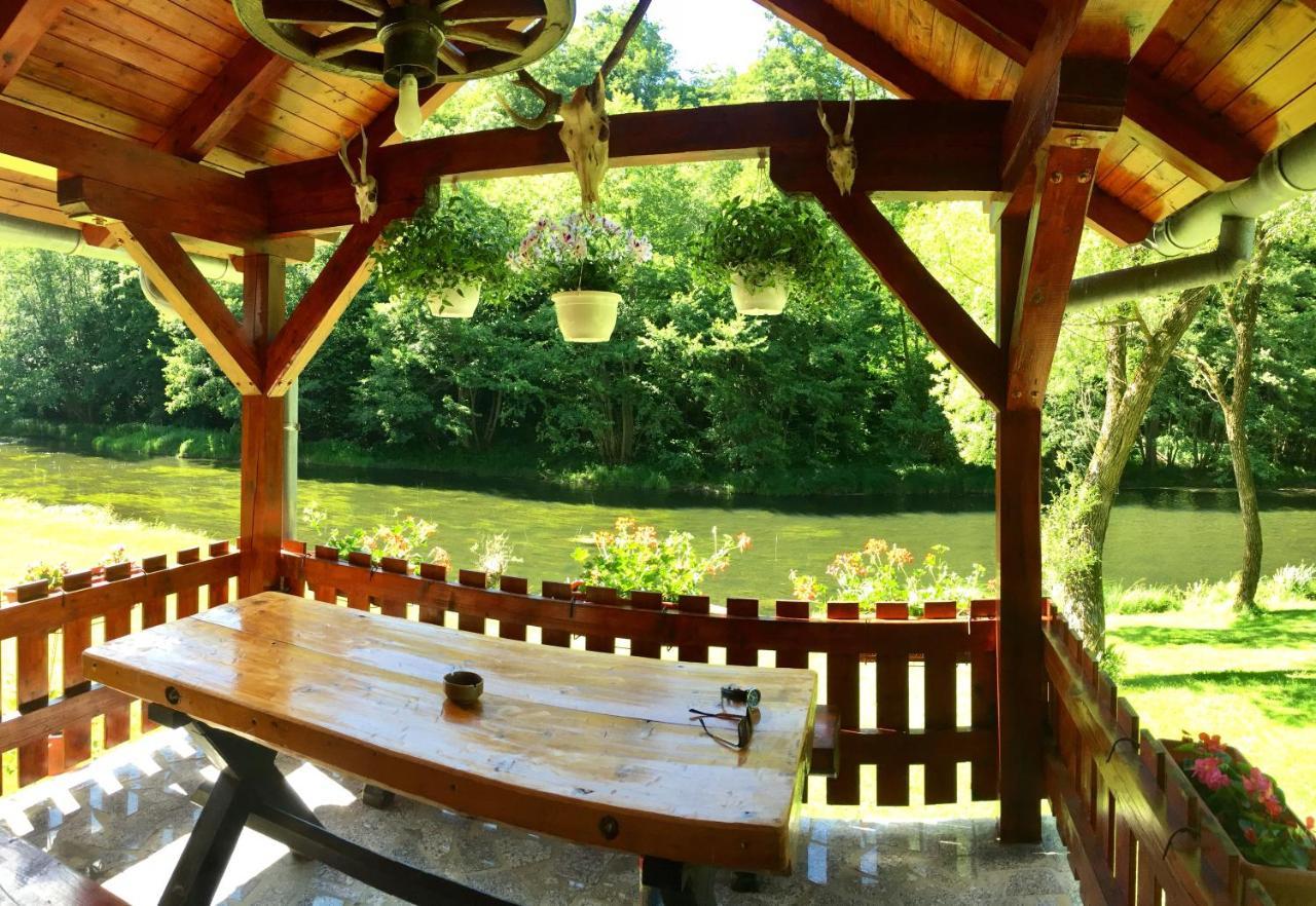 Holiday Home Radocaj Slunj Eksteriør billede
