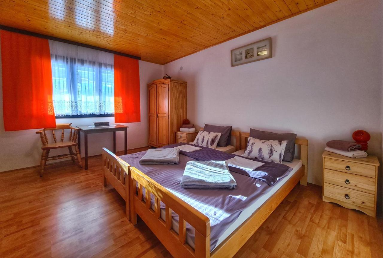 Holiday Home Radocaj Slunj Eksteriør billede